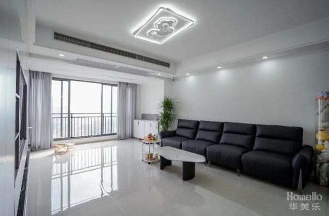 115㎡江門松鶴新城現(xiàn)代風(fēng)，格局大氣寬敞，內(nèi)飾清新簡(jiǎn)約的實(shí)用戶型